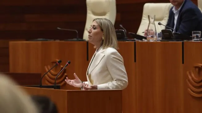 La Asamblea de Extremadura rechaza la investidura de María Guardiola como presidenta