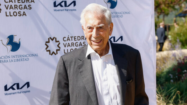 Los hijos de Mario Vargas Llosa controlan la herencia de su padre: el mayor ya es marqués