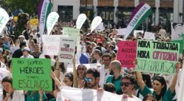 Los médicos inician su segunda semana de huelga para reclamar un Estatuto Marco propio