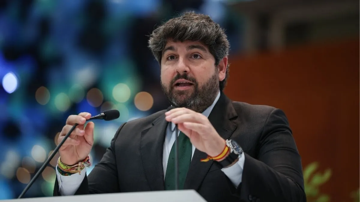 El PP rozaría la mayoría absoluta en Murcia por el desplome de Vox tras su crisis interna