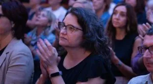 El regreso de Mónica Oltra reactiva la batalla por los 200.000 votos que deciden Valencia