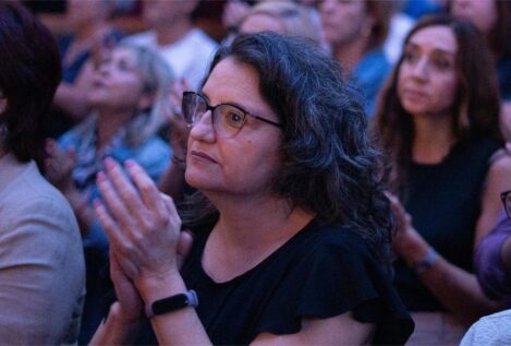 El regreso de Mónica Oltra reactiva la batalla por los 200.000 votos que deciden Valencia