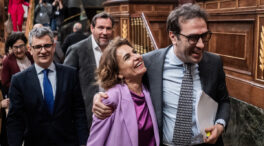 Sánchez castiga a Díaz aupando a Cuerpo y se aferra al «valencianismo» como arma electoral