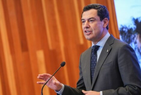 Moreno estalla contra el Gobierno por los fallos en trenes: «En Cataluña hubo cese fulminante»