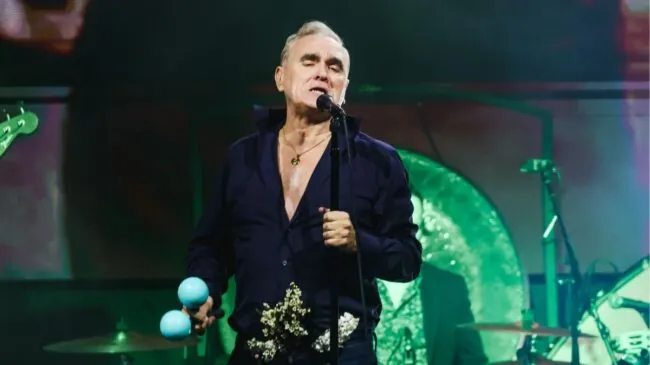 Morrissey suspende su concierto en Valencia porque «el ruido» de las Fallas le impidió dormir