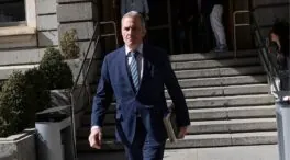 Ortega Smith seguirá de momento en el grupo del Congreso pese a su expulsión de Vox