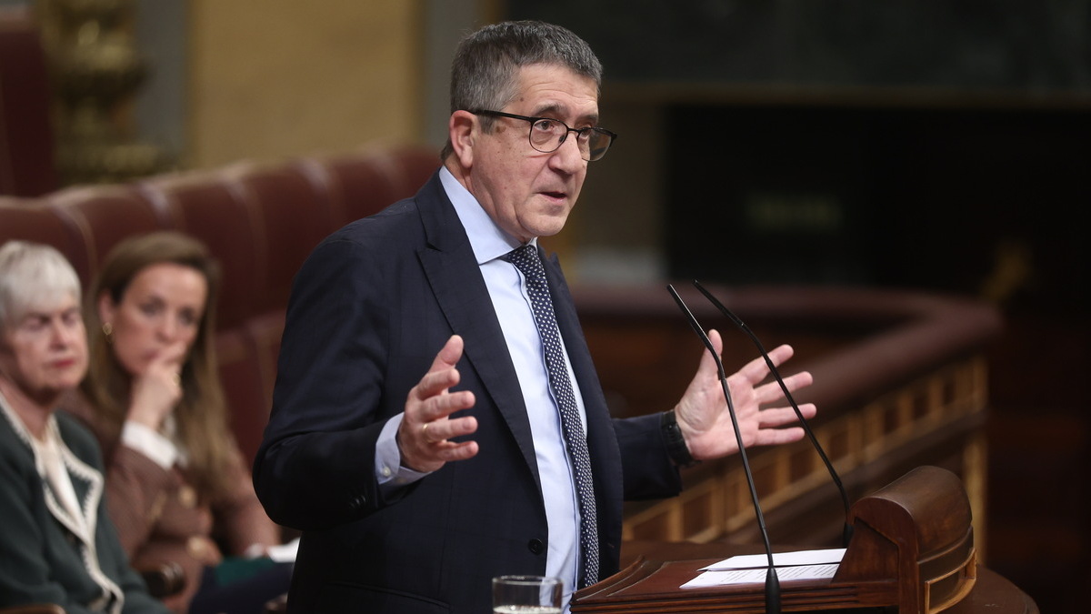 Patxi López estalla contra Feijóo por hacer una «utilización de mierda» de las víctimas de ETA