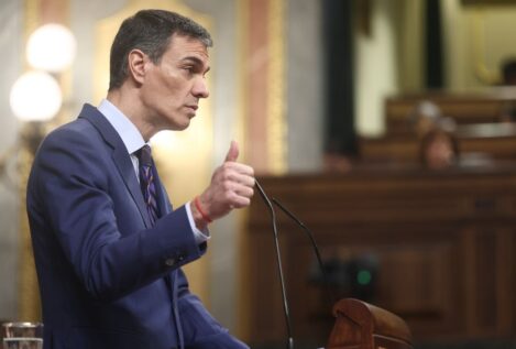 Sánchez saca la artillería electoral: «Aznar nos arrastró a Irak para fumarse un puro con Bush»