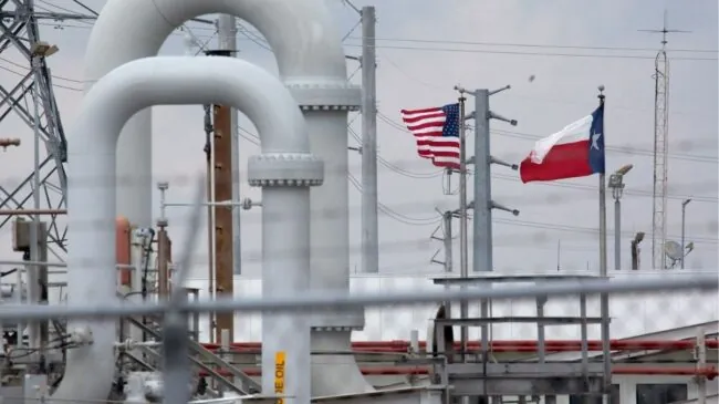 El precio del petróleo roza los 104 dólares, con las Bolsas europeas apuntando a caídas