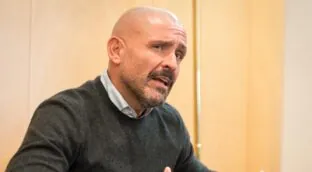 El PP tacha de «disparate» aprobar «a cachitos» las ayudas por la guerra de Irán