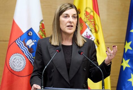 El PP logra, al segundo intento, el apoyo del PRC para aprobar el presupuesto de Cantabria