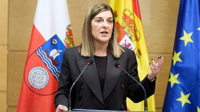 El PP logra, al segundo intento, el apoyo del PRC para aprobar el presupuesto de Cantabria