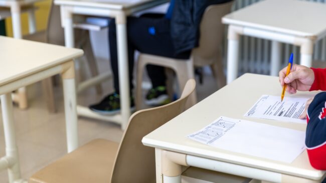 Detenido un profesor por tocamientos a varios alumnos en un colegio de Huelva