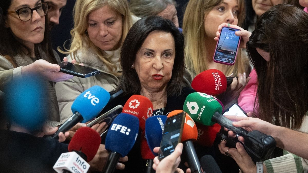 Robles confirma la muerte de otro casco azul indonesio en Líbano en un ataque a un convoy