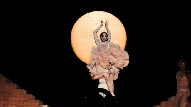 Más razón que una santa: la ópera-pop de Rosalía deja Madrid en éxtasis