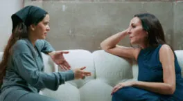 El lujoso sofá donde Rosalía se ha confesado sobre su fe: inspirado en un modelo italiano de Mario Bellini en 1970