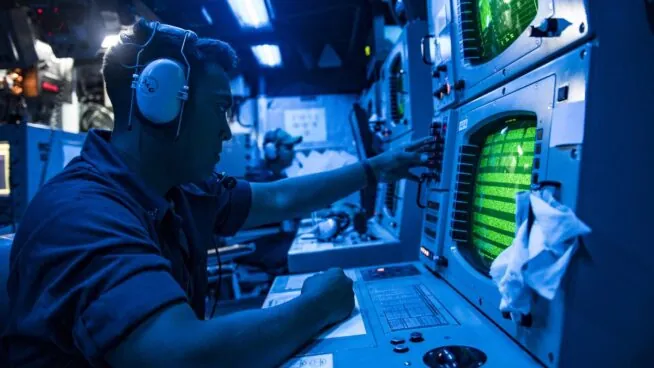 Así es como la IA ha acelerado la guerra y la va a acelerar aún más