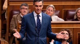 El Gobierno monitoriza la estrategia de 150 medios y administraciones contra los bulos