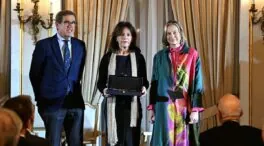 La fundación Emilio Sánchez Vicario recibe el premio ‘Fuera Pista’ del RCT Barcelona-1899