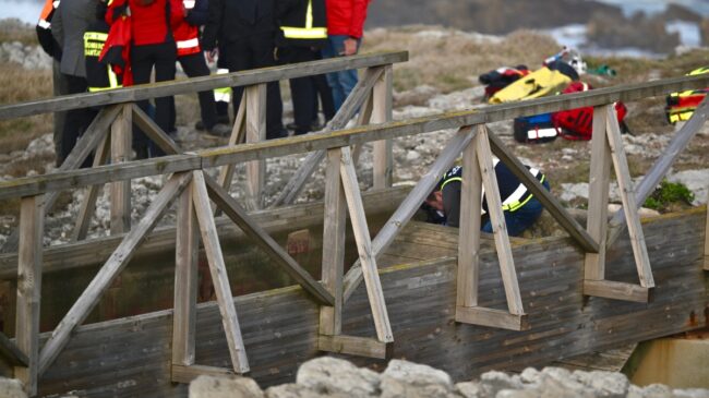 Una llamada al 112 el día anterior al accidente en Santander alertó de que la pasarela estaba rota