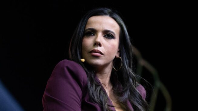 Sarah, Vito y los miembros fantasma del Gobierno