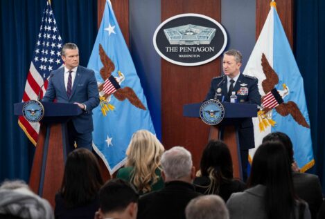 El Pentágono confirma que un submarino de EEUU hundió un buque iraní frente a Sri Lanka