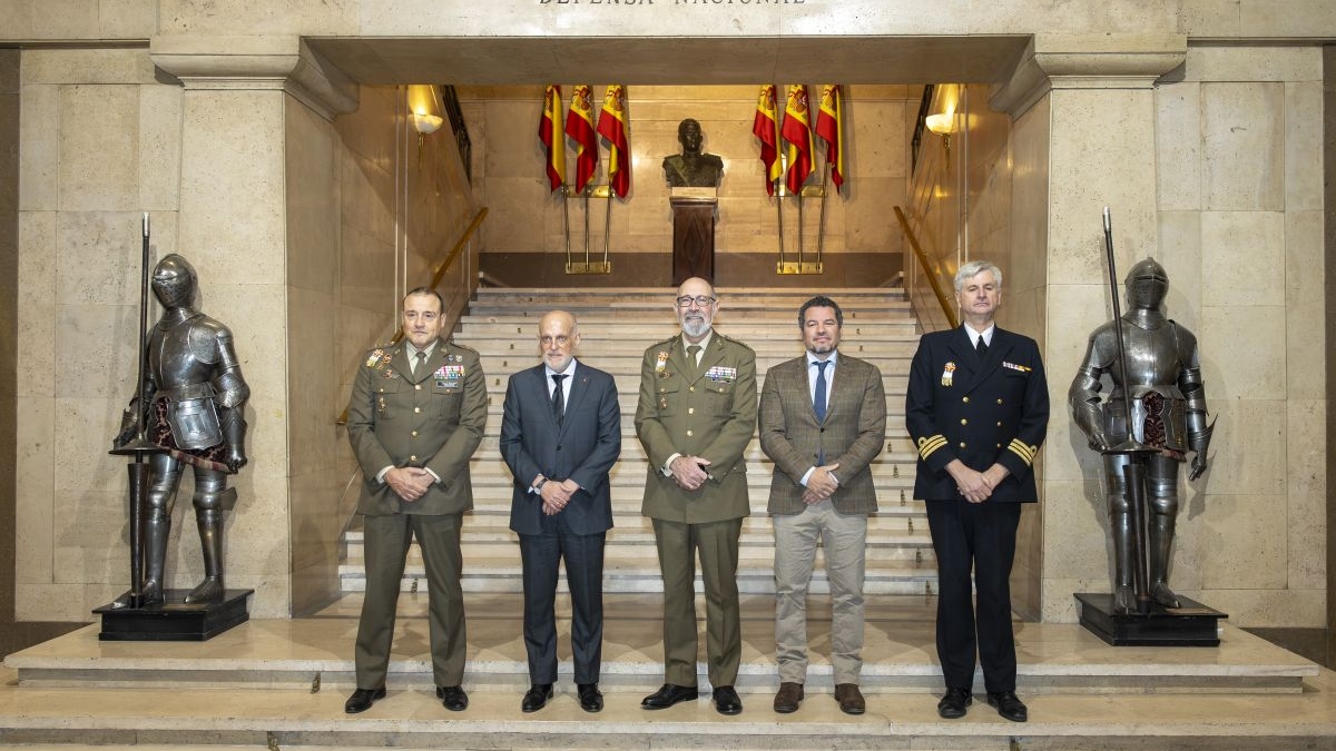 LALIGA y Ceseden firman un acuerdo para promover el ‘soft power’ deportivo