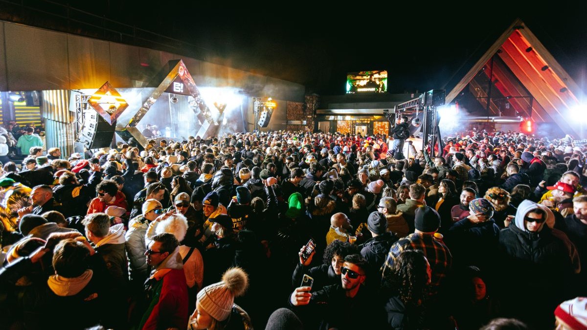 La música electrónica transforma la montaña en nuevo epicentro cultural del sur de Europa