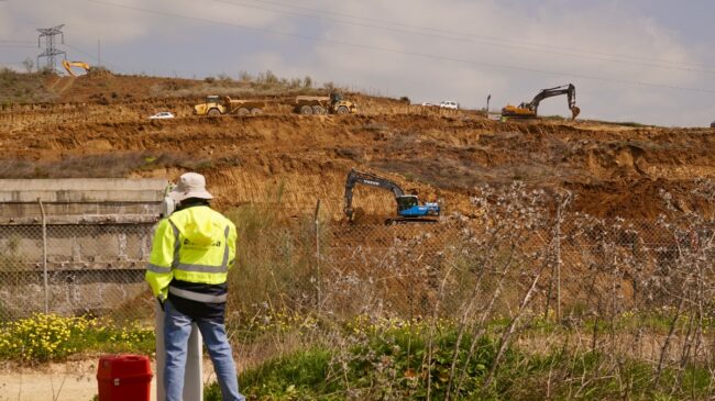 El Gobierno no puede con una montaña: por qué se retrasa (otra vez) el AVE a Málaga
