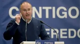 Tellado acusa a Sánchez de «utilizar» la política internacional como «vía de escape»