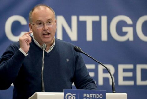 Tellado acusa a Sánchez de «utilizar» la política internacional como «vía de escape»