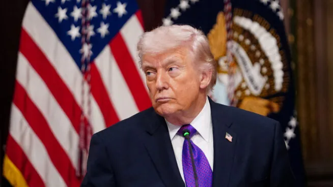 Donald Trump vuelve a cargar con dureza contra España: «Son unos perdedores»