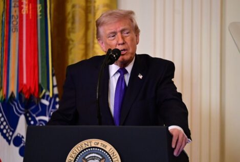 Donald Trump afirma que Irán «quiere hablar», pero es «demasiado tarde»