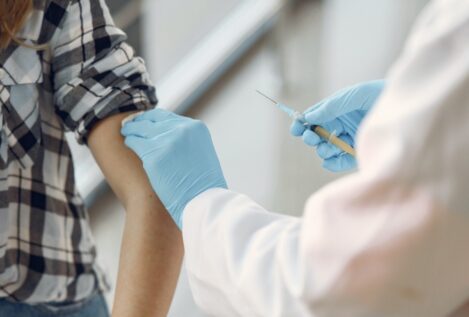 Castilla y León adquiere 89.500 vacunas contra la hepatitis A y B, la difteria  y el tétanos