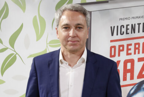 Vicente Vallés habla claro sobre qué libro le recomendaría a Pepa Bueno: «Se sentirá muy reflejada»
