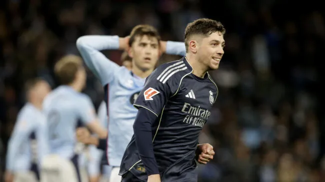 Valverde rescata al Real Madrid en el descuento en Vigo y acaba con la crisis de resultados