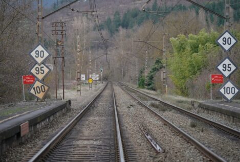 ADIF detecta una fisura crítica en la línea de Valencia en plena investigación de Adamuz