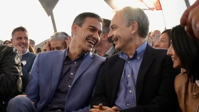 Sánchez y Zapatero, modelo Trump