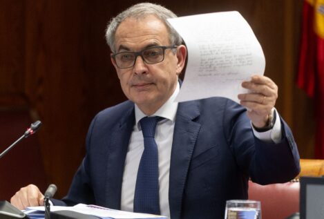 Zapatero califica de «patraña absoluta» la presunta financiación ilegal del PSOE