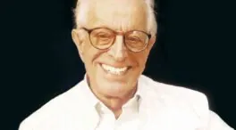 Albert Ellis, psicólogo: «La felicidad consiste en aceptar la vida con sus imperfecciones y aprender a manejar nuestros pensamientos irracionales»