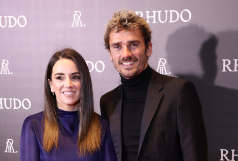 Antoine Griezmann y su mujer, Erika, cambian de vida: su salida del Atlético de Madrid les obliga a abandonar su lujosa casa en La Finca
