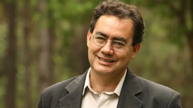 Un autor de 'best seller' de autoayuda luchará contra Lula y Bolsonaro por gobernar Brasil