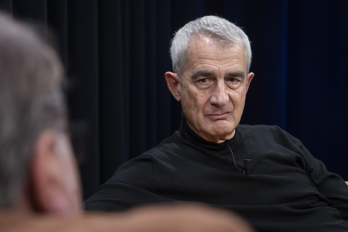 VÍDEO | Benito Arruñada «Cuando sale algún político brillante la ciudadanía tiende a machacarlo» | CONTRAPUNTOS