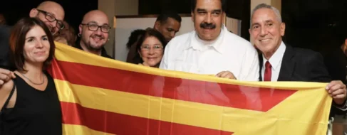 Venezuela celebra que diez ayuntamientos catalanes condenen la captura de Maduro