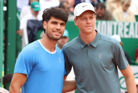 Carlos Alcaraz pierde ante Jannik Sinner el título de Montecarlo y el número uno