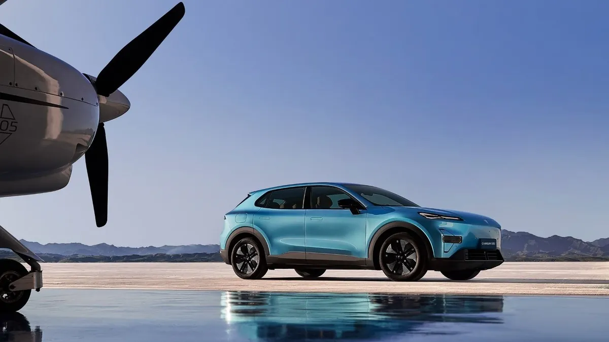 El Changan Deepal S05 híbrido viene con 1.000 km de autonomía y un precio irresistible