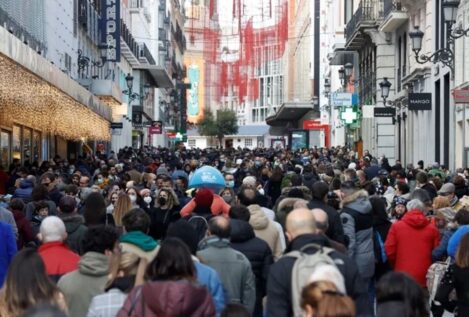 El 53% de los españoles se declara católico dos meses antes del viaje apostólico de León XIV