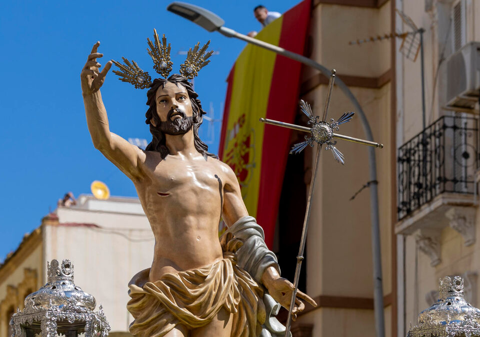 Las mejores imágenes del Domingo de Resurrección en España