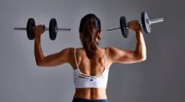 Los entrenadores españoles coinciden: a partir de los 50 no necesitas ejercicios difíciles, pero sí entrenar fuerza dos o tres veces por semana