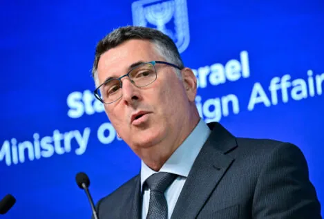 Israel convoca al encargado de negocios de España por el muñeco de Netanyahu en Málaga